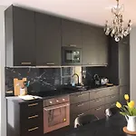 Chateau Du Prieure 4*