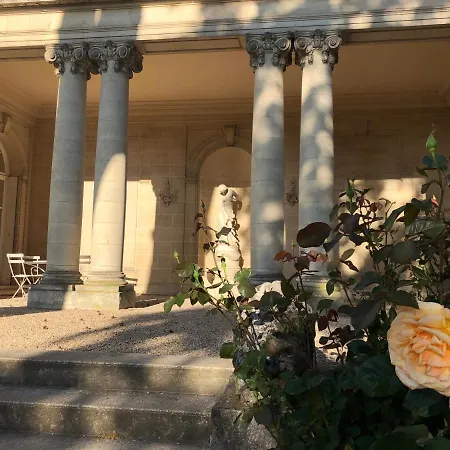 Chateau Du Prieure بيت ضيافة Evecquemont