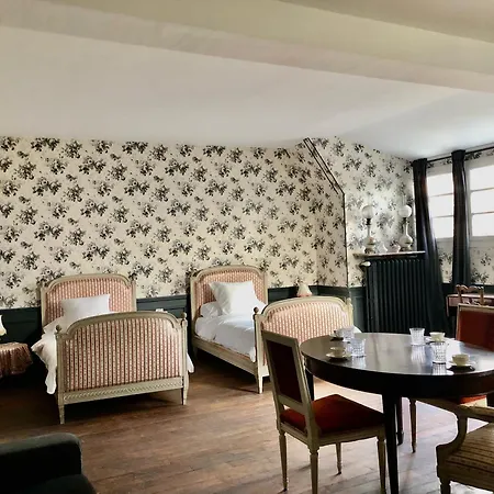 بيت ضيافة Chateau Du Prieure