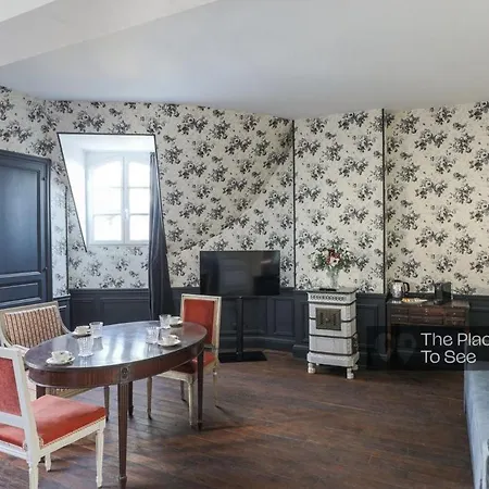 Πανσιόν Chateau Du Prieure 3*