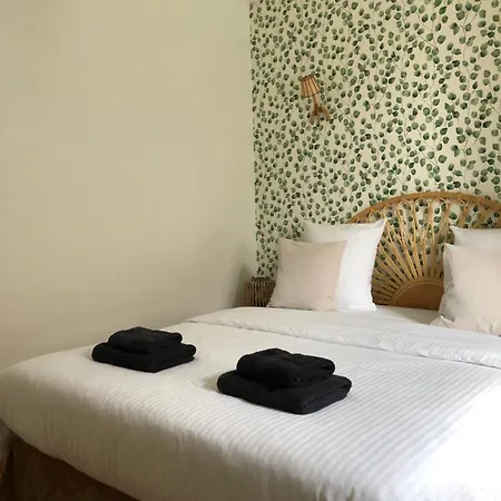 Château Du Prieuré évecquemont 4*