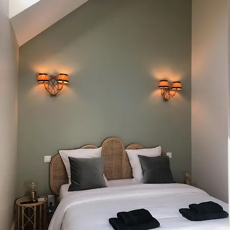 Chateau Du Prieure 4* Evecquemont