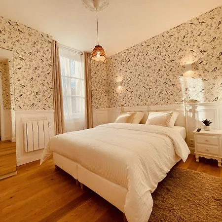 Chateau Du Prieure بيت ضيافة 3*