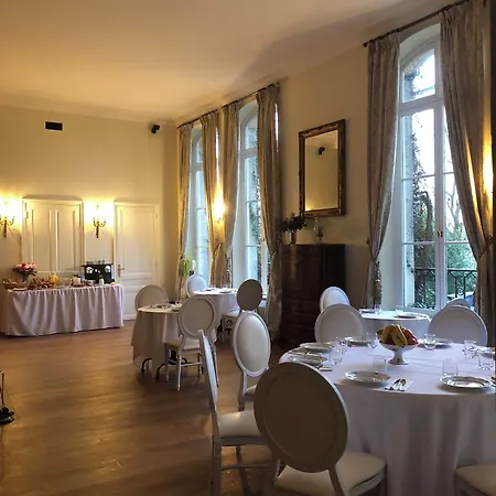 Château Du Prieuré évecquemont 4*
