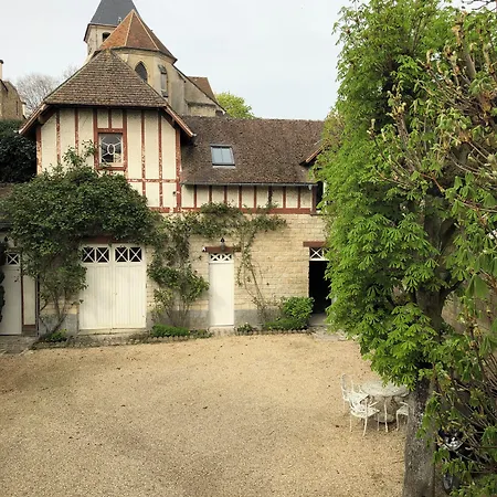 Château Du Prieuré évecquemont Evecquemont