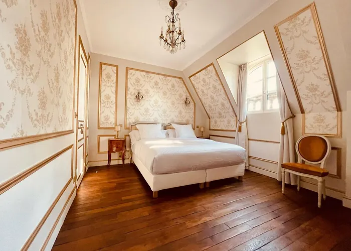 Château Du Prieuré évecquemont Casa de hóspedes Evecquemont