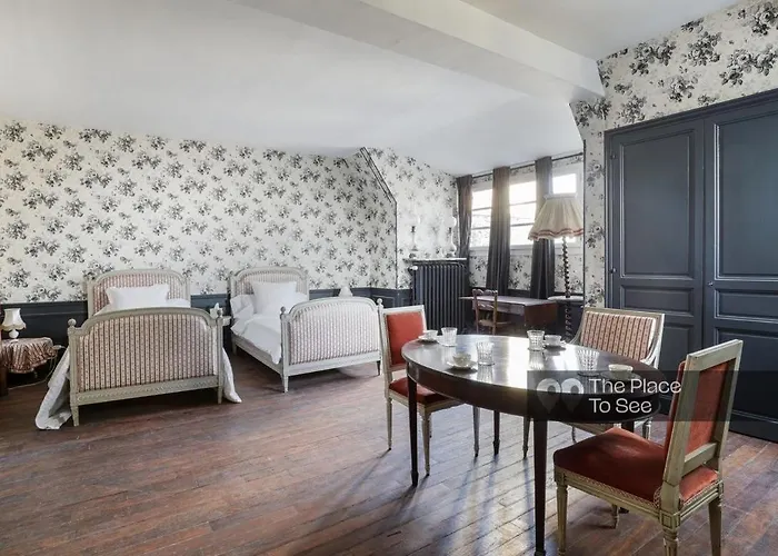 Chateau Du Prieure 3*