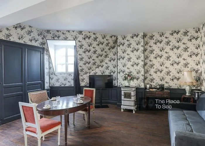 게스트하우스 Chateau Du Prieure 3*