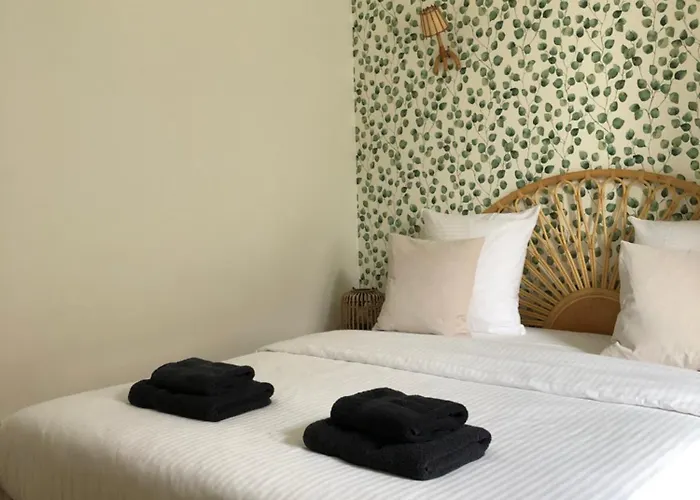 Château Du Prieuré évecquemont 3*