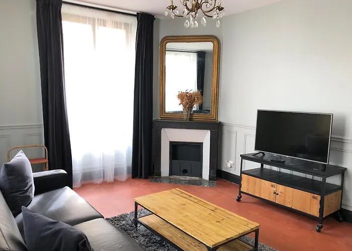 Chateau Du Prieure 게스트하우스 3*