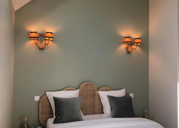 Château Du Prieuré évecquemont 3* Evecquemont