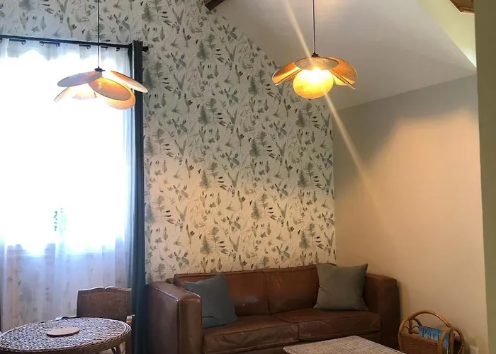 Château Du Prieuré évecquemont Casa de hóspedes