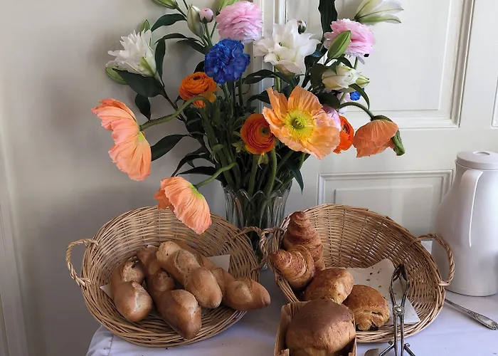 게스트하우스 Chateau Du Prieure