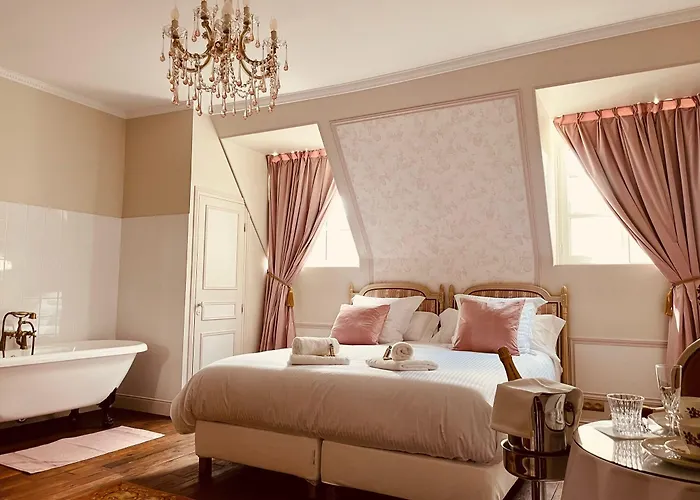 Chateau Du Prieure Evecquemont