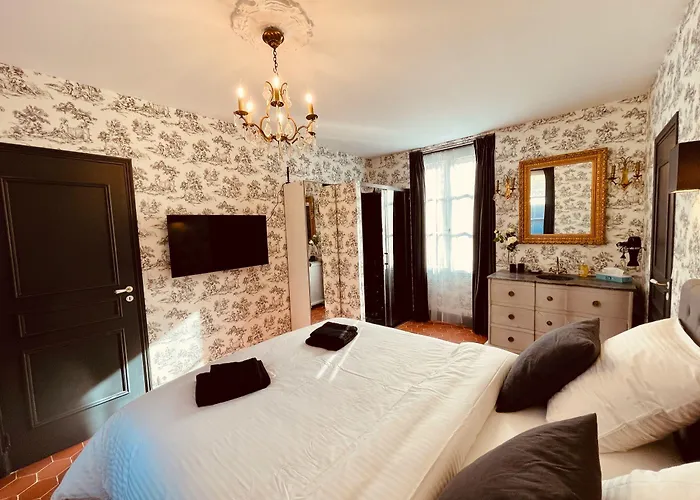 Château Du Prieuré évecquemont Casa de hóspedes Evecquemont